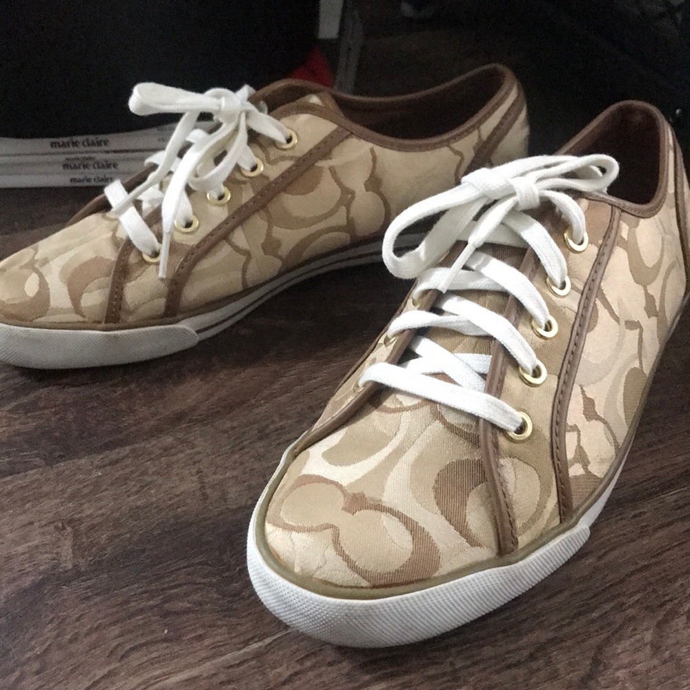 Authentic Coach Tan Low-Top Sneakers